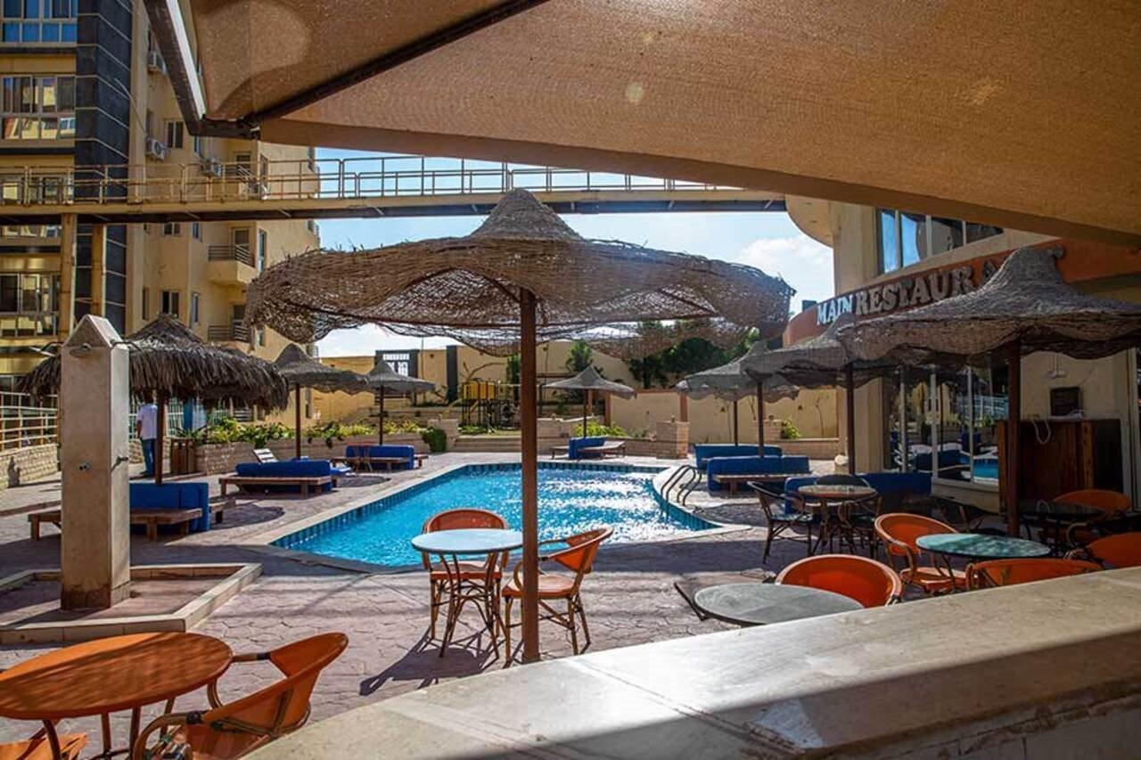 Hotel Retal View North Coast Aqua Park à El Alamein Extérieur photo